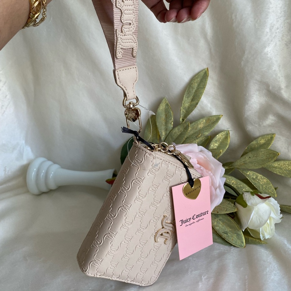 Juicy Couture Beige Wallet - Picture 7 of 12